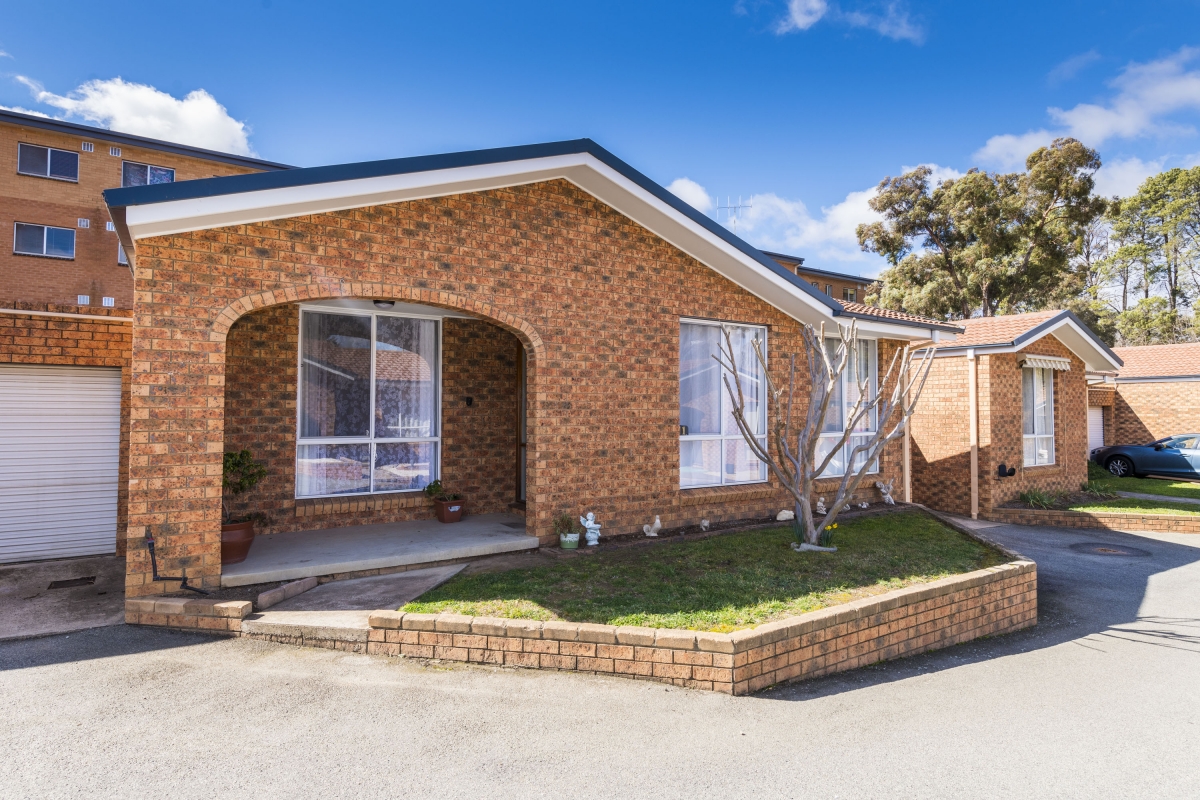 11/1012 Booth Street, Queanbeyan East NSW 2620 Townhouse for Sale Allhomes